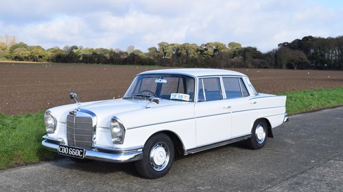 Picture of 1965 Mercedes Fintail 300SE Auto - For Sale