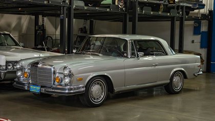 1971 Mercedes 280SE 3.5 V8 Coupe with A/C with 55K orig mile