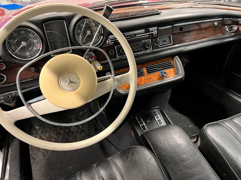 1971 Mercedes SE Series - 4