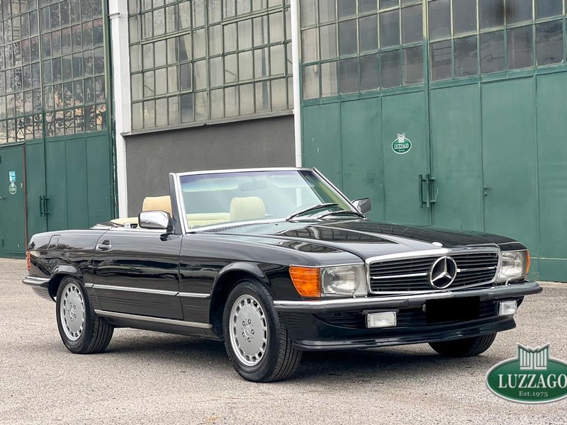 Mercedes-Benz 300 SL Automatic (R107) - 1986