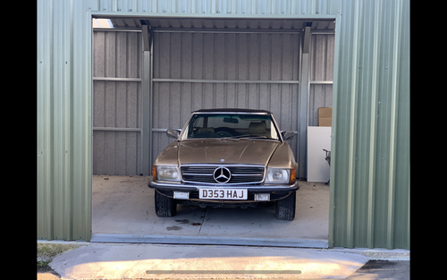 1986 Mercedes SL Class R107 420 SL (picture 1 of 7)