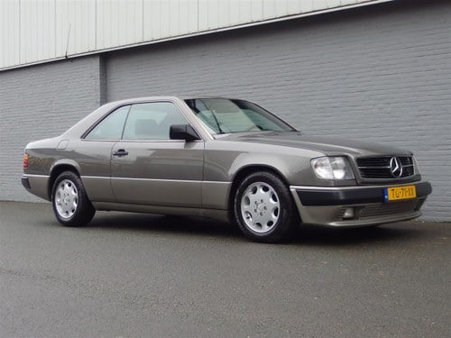 1988 Mercedes 300CE Coupe Class W124