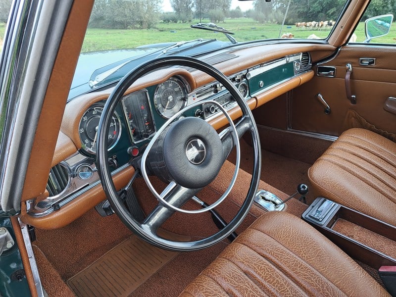 1969 Mercedes SL Class - 7
