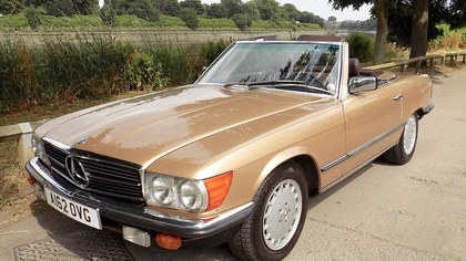 MERCEDES BENZ 280SL - LHD - EXCEPTIONAL CONDITION THROUGHOUT
