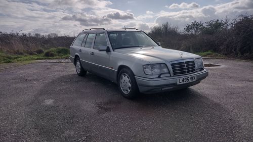 Picture of 1994 Mercedes E Class W124 E320. Recently renovated. - For Sale