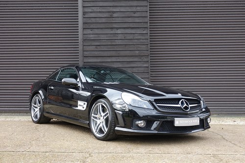 2011 Mercedes SL63 AMG 6.3 AMG Convertible Auto (37,142 miles) VENDIDO