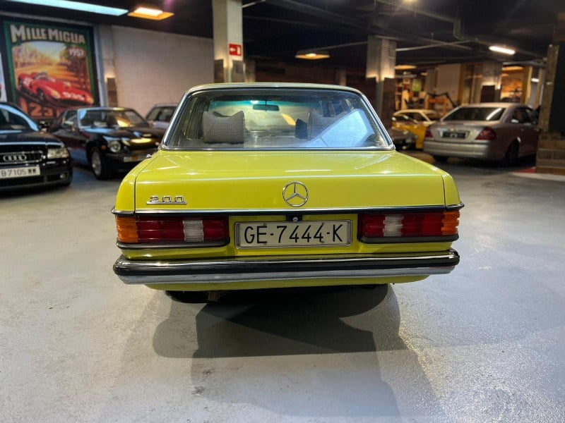 1979 Mercedes 200 - 4