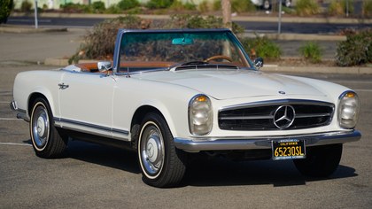 #25186 1965 Mercedes-Benz 230SL