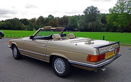 1985 Mercedes SL Class R107 380 SL (picture 1 of 10)
