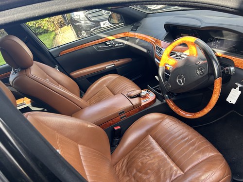 2007 Mercedes S Class Modern (2000+) S320