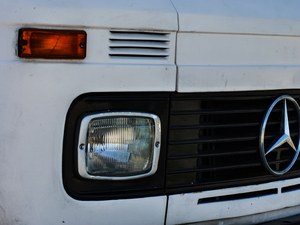 1982 Mercedes LPK608