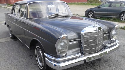 1964 Mercedes 220 W111 220 S