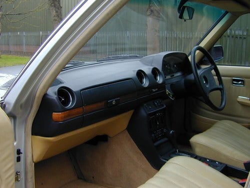 1982 Mercedes 280 - 5