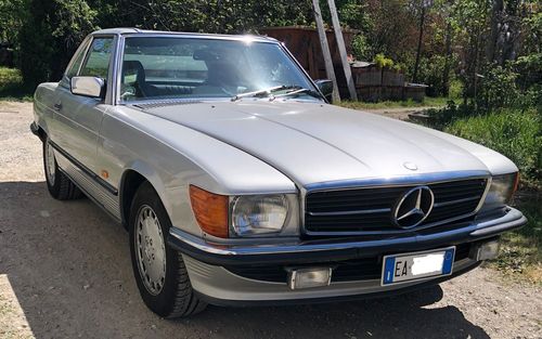 1987 Mercedes SL Class R107 300 SL (picture 1 of 8)