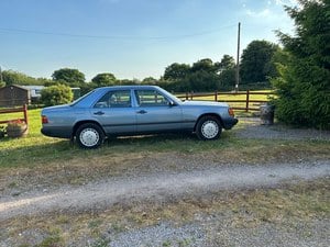 1989 Mercedes 300
