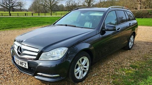 Picture of 2013 Mercedes-Benz C220 CDI Executive SE Automatic - For Sale