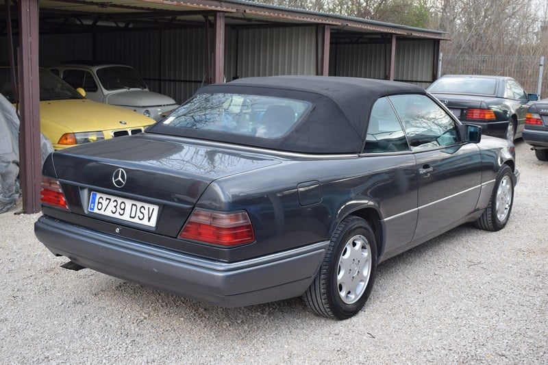 1994 Mercedes E Class