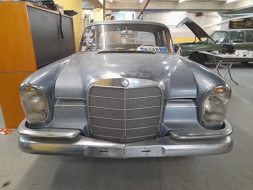 1961 Mercedes 220 - 6