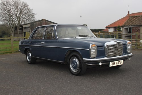 1969 Mercedes 230 - 2