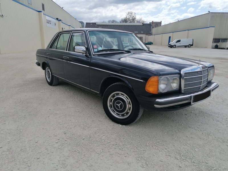 1981 Mercedes E230