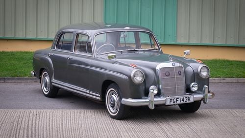Picture of 1957 Mercedes W180 220S Ponton - RHD, Running Project - For Sale