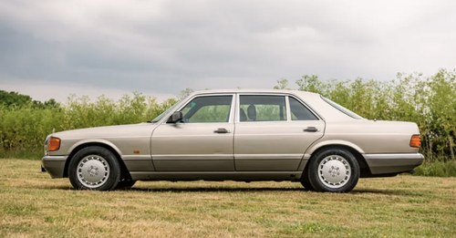 1990 Mercedes SEL Series W126 500 SEL
