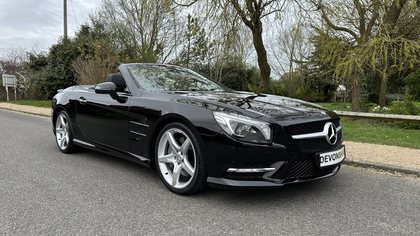 Mercedes Benz SL350 V6 2013 Convertible ONLY 29000 MILES