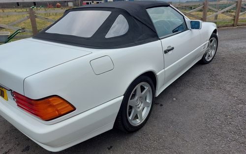 1994 Mercedes SL Class R107 500 SL (picture 1 of 31)