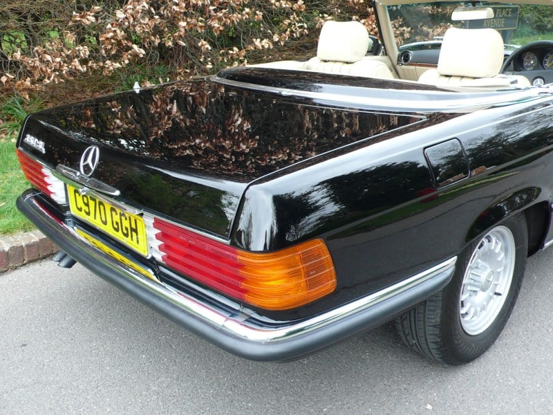 1985 Mercedes SL Class - 4