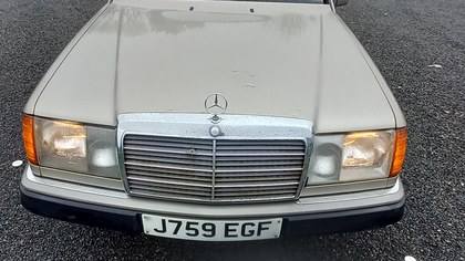 Now reduced. 1992 Mercedes 230 S123 230 TE