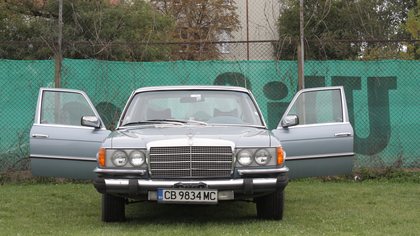 1977 Mercedes SEL Series W116 450 SEL