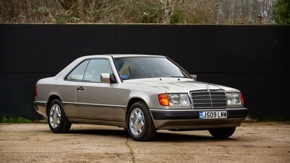 1992 Mercedes 230 CE (W124) 32500 miles - Show Condition