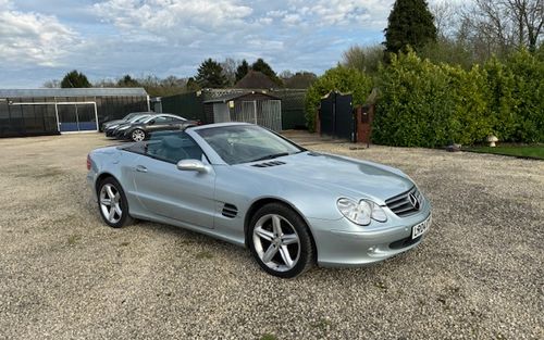 2004 Mercedes SL Class R230 SL500 (picture 1 of 32)