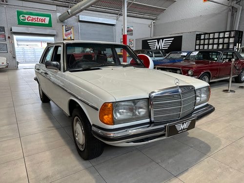 1983 Mercedes 280 - 5
