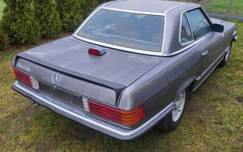 1984 Mercedes SL Class R107 500 SL (picture 1 of 33)