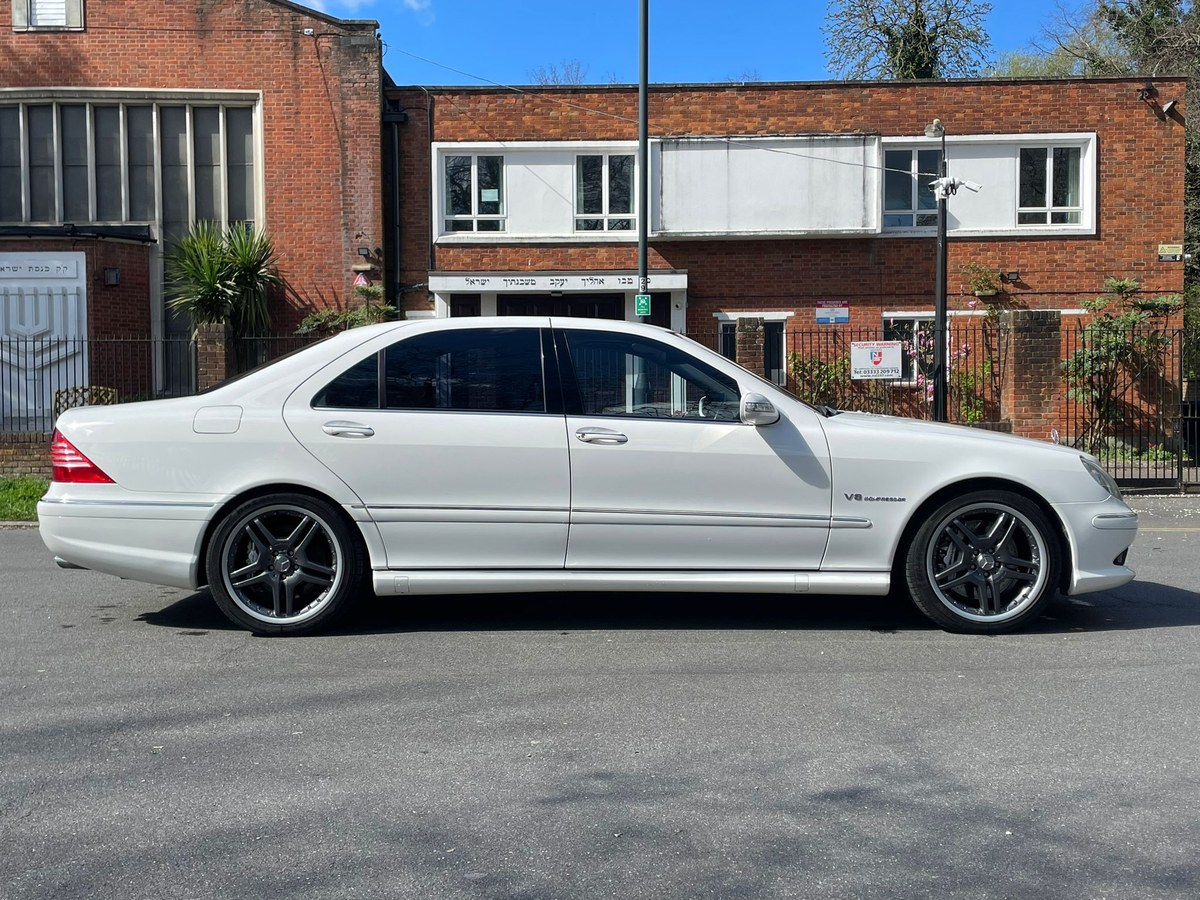 Merced's 2004 2004 Mercedes S Class White Automatic, 5 speed Right Hand Drive in ...
