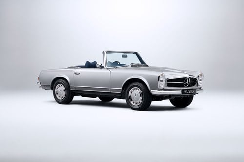Fully Restored 1969 Mercedes Benz W113 280SL Pagoda For Sale