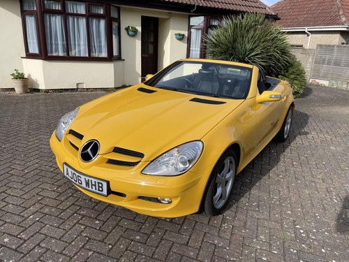 Mercedes Benz SLK350 Manual 1 of 1 Factory Colour 57K Miles
