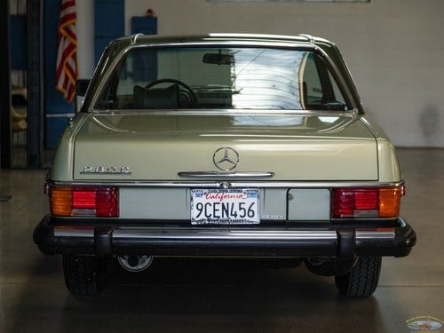 1975 Mercedes 280 - 5