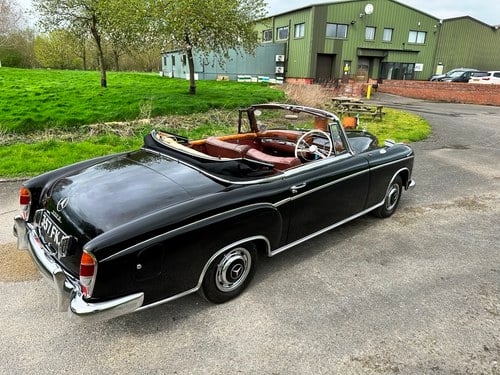 1957 Mercedes 220 - 2