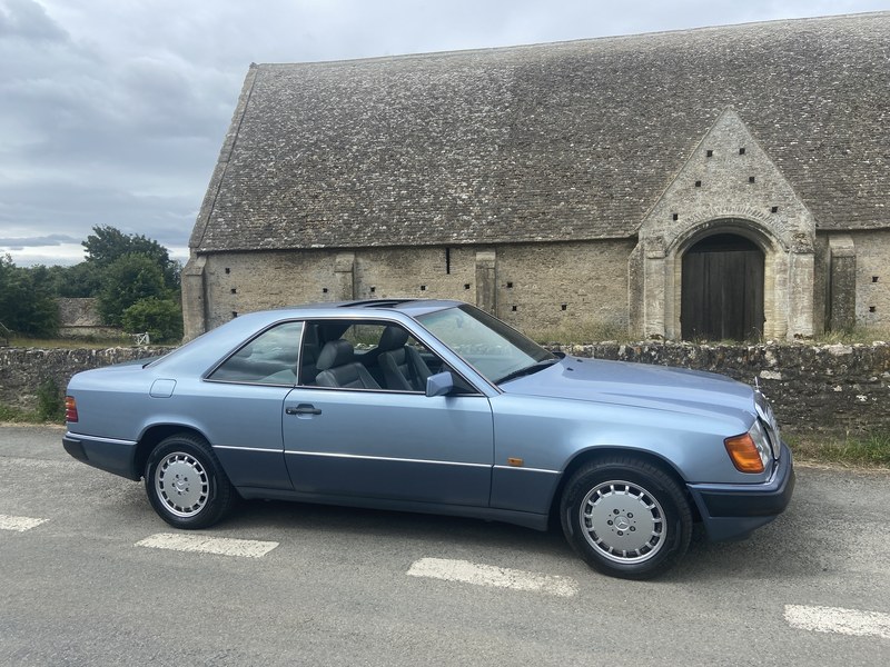 1991 Mercedes 230