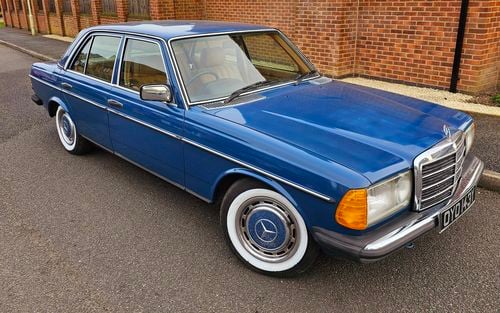 1982 Mercedes 200 W123 200 (picture 1 of 13)