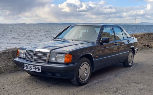 1989 Mercedes 190 W201 (picture 1 of 9)