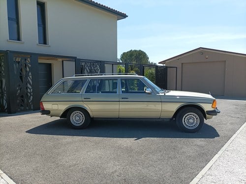 1983 Mercedes 300 - 6