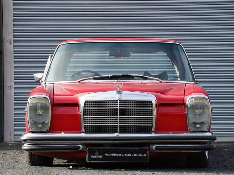 1972 W114 W115 Mercedes 220D - Signal Red, Air Suspension