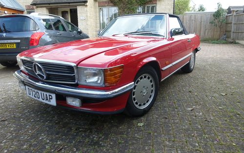 1986 Mercedes SL Class R107 300 SL (picture 1 of 16)