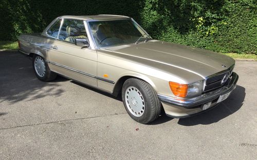 1987 Mercedes SL Class R107 300 SL (picture 1 of 9)