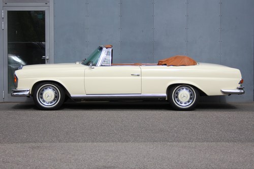 1964 Mercedes 220 - 5