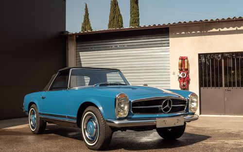1966 Mercedes SL Class W113 230 SL Pagoda (picture 1 of 97)
