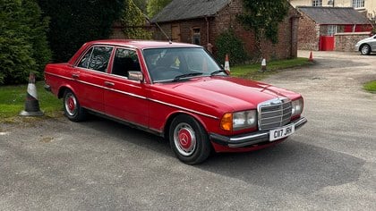 1985 Mercedes 230 W123 230 E